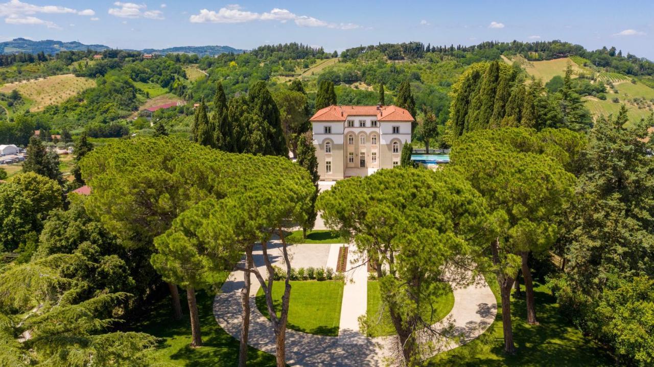 Boutique Hotel Villa Monty Banks Чезена Екстериор снимка