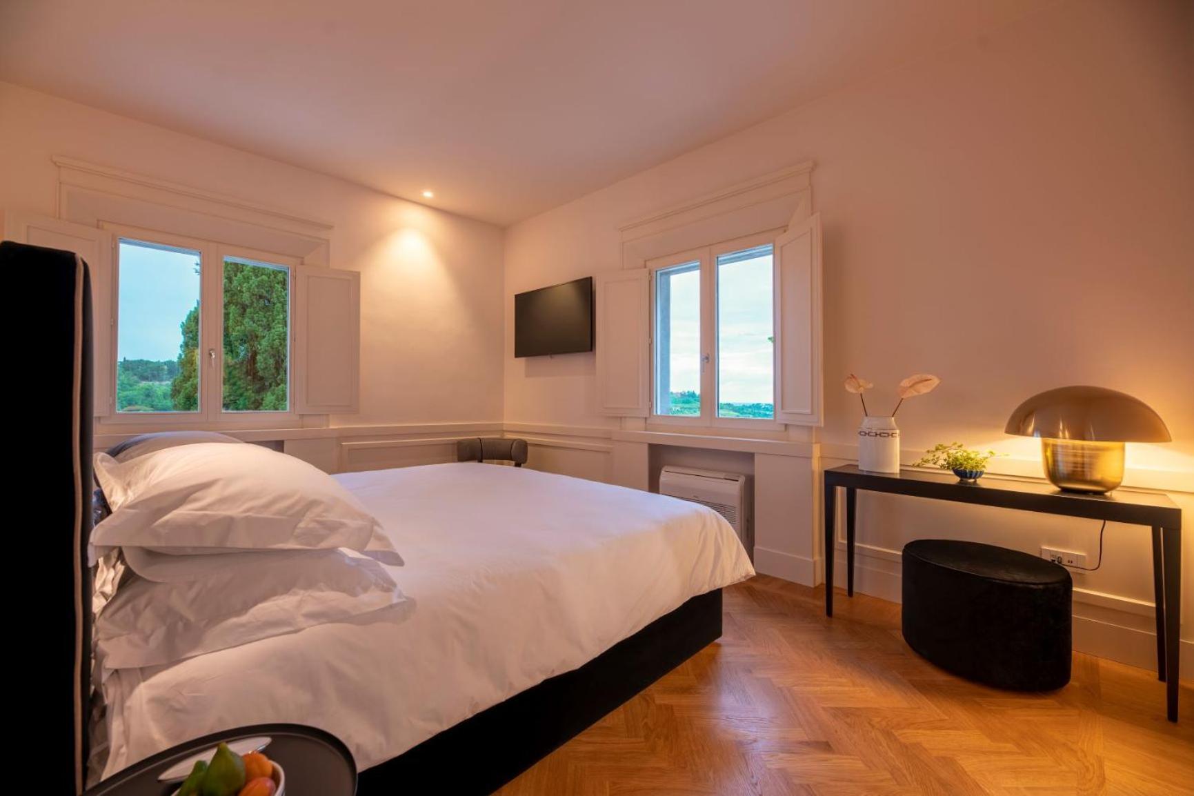Boutique Hotel Villa Monty Banks Чезена Стая снимка