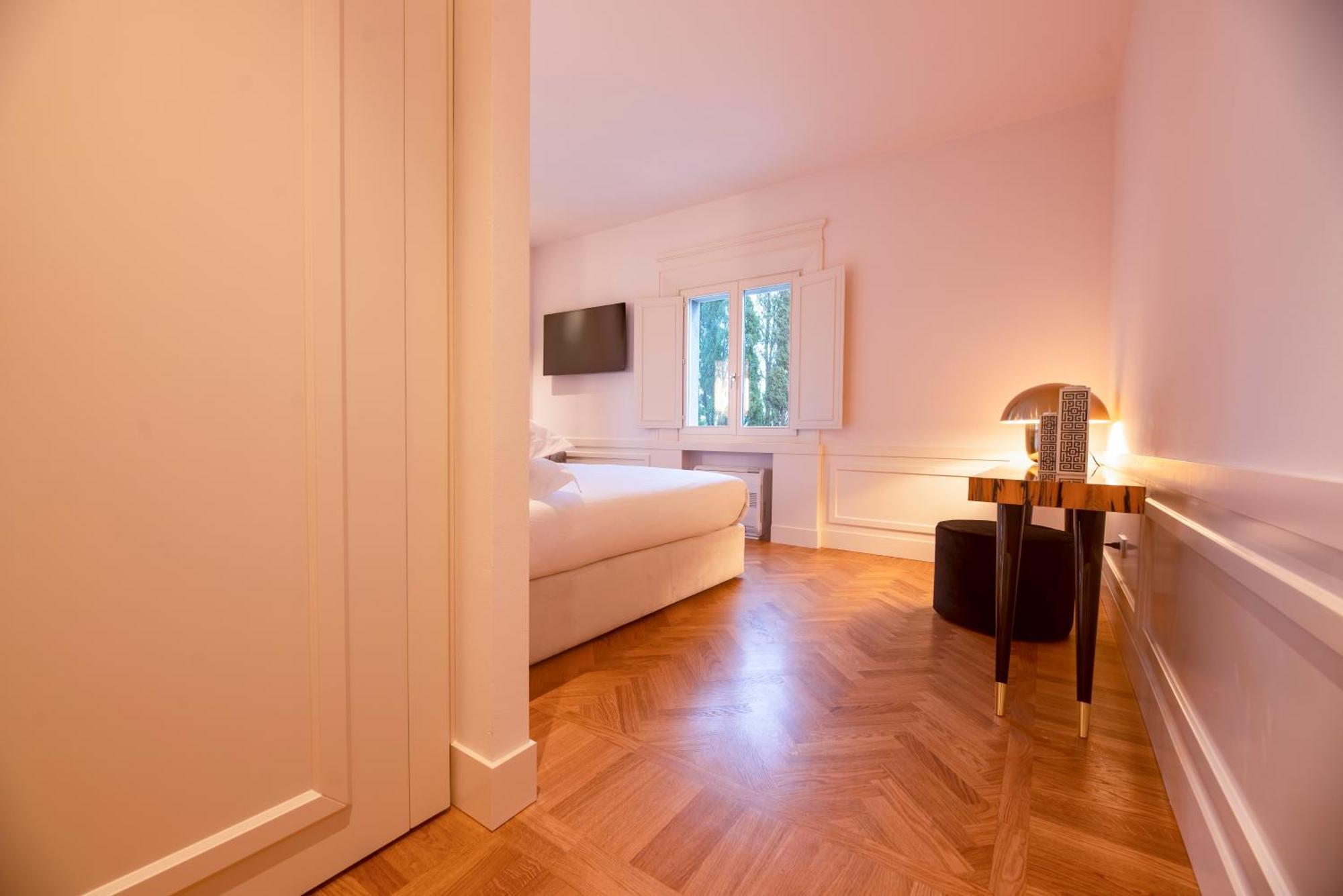 Boutique Hotel Villa Monty Banks Чезена Екстериор снимка